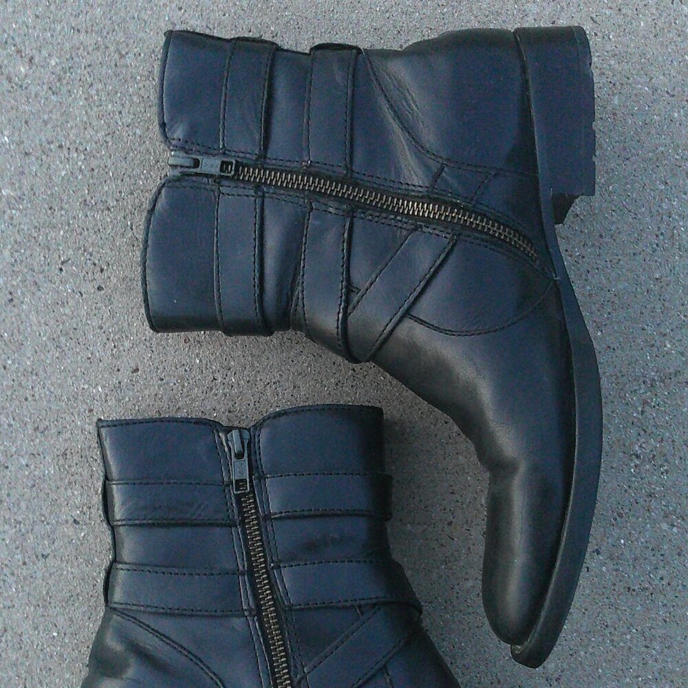 Women's Born McMillian Black Ankle Boots Size 9 - Picture 2 of 9
